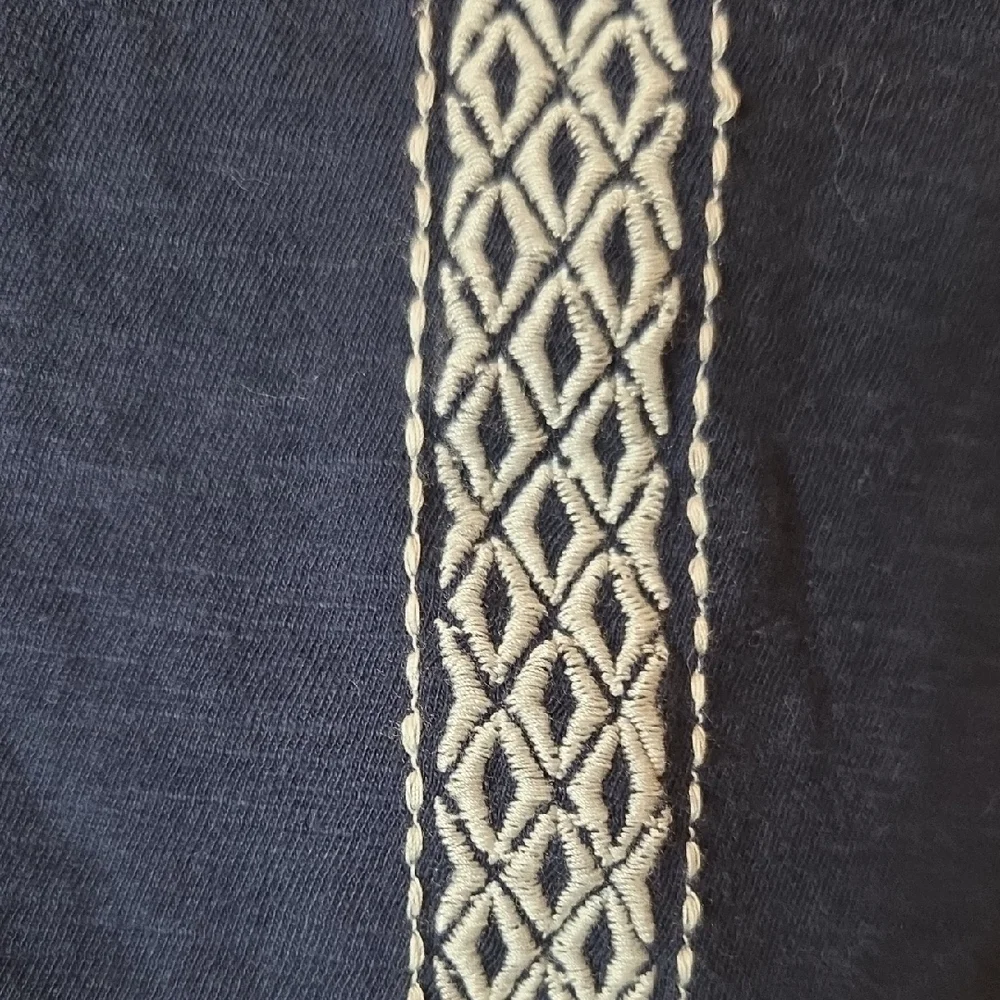 CLEARANCE Lucky Brand Navy Embroidered Short Sleeve Tie Front Slub Jersey Top XL - Picture 6 of 11